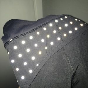 Lululemon Black Speed Short Reflective Dots 6
